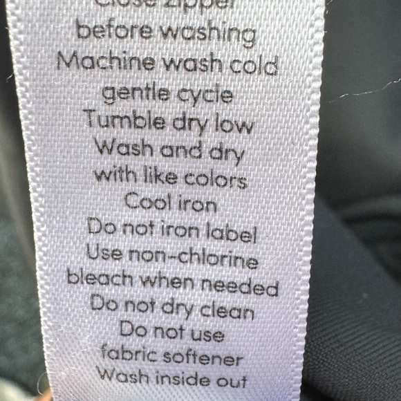 Athleta Stellar Cropped Ankle Pants Size SP - Picture 6 of 6